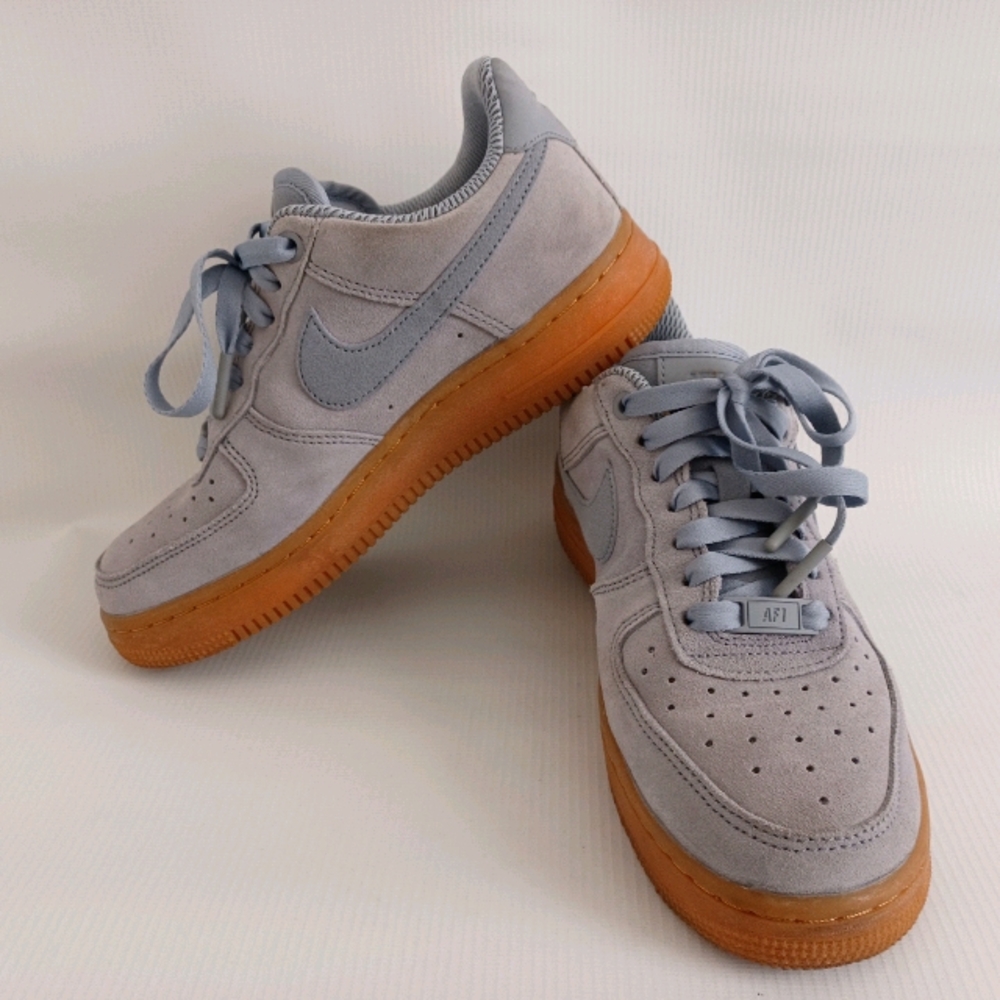 Nike Air Limited Edition Sneakers